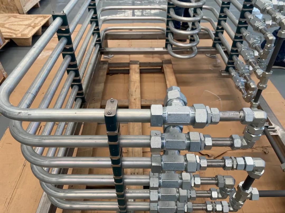 在派克眾多的明星產(chǎn)品中， 無(wú)論是論實(shí)力、拼資歷，還是比知名度，怎么都少不了EO卡套接頭！ 