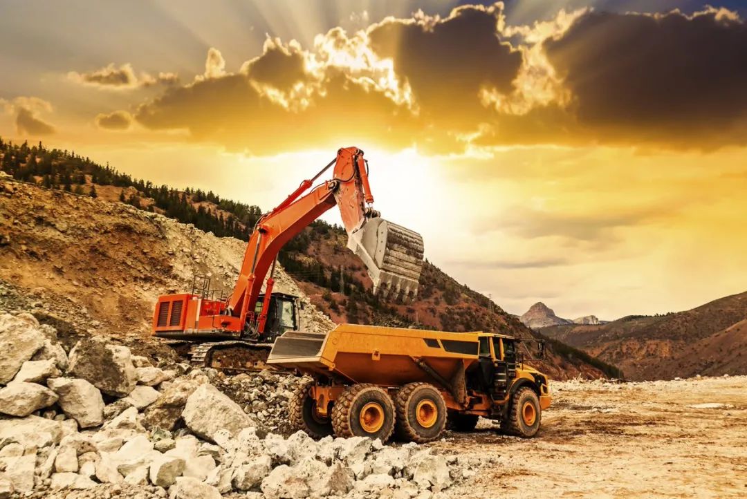 派克漢尼汾Parker: 前沿的挖掘機(jī)設(shè)計(jì)，從容應(yīng)對(duì)挑戰(zhàn)！